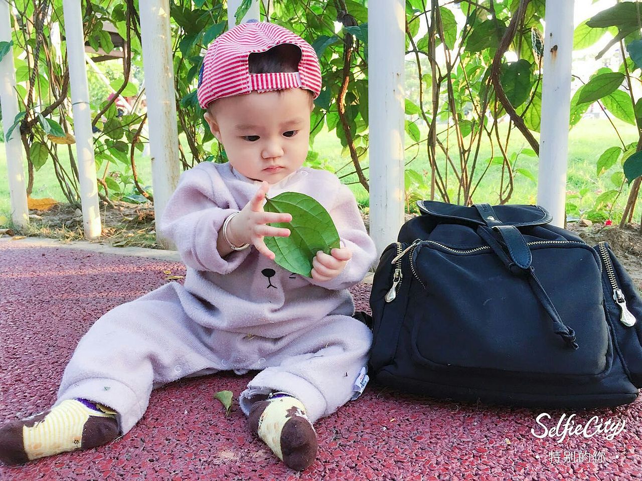 小鱼儿说没什么事是哭解决不了的  如果有  一直哭