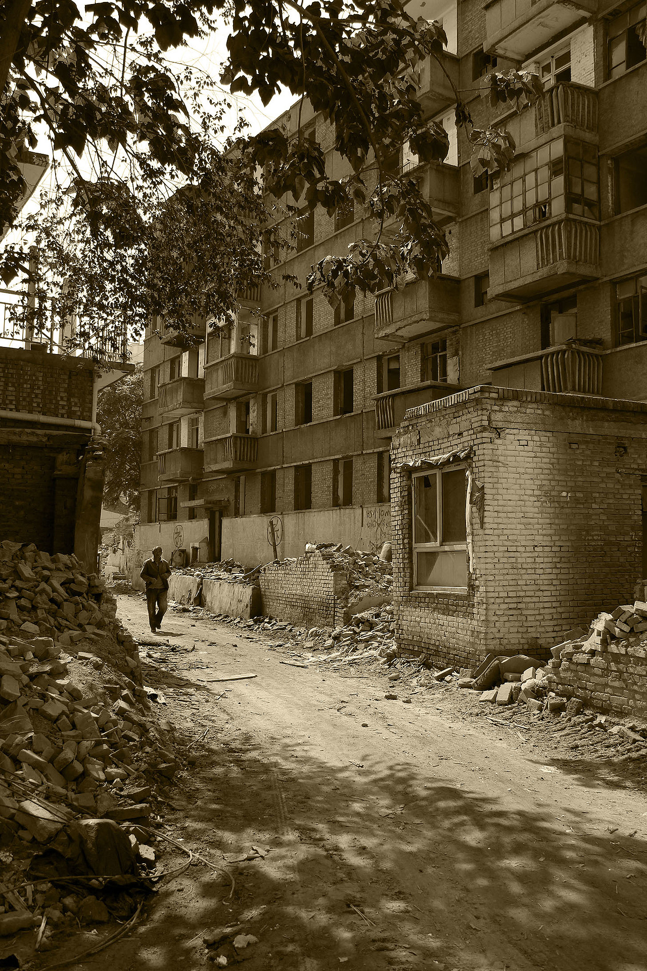 拆迁岁月（二）（图ZMjAwOTE2OTI=） - 人文/纪实摄影 - 站酷设计师DDR登瑞原创素材 - 站酷ZCOOL