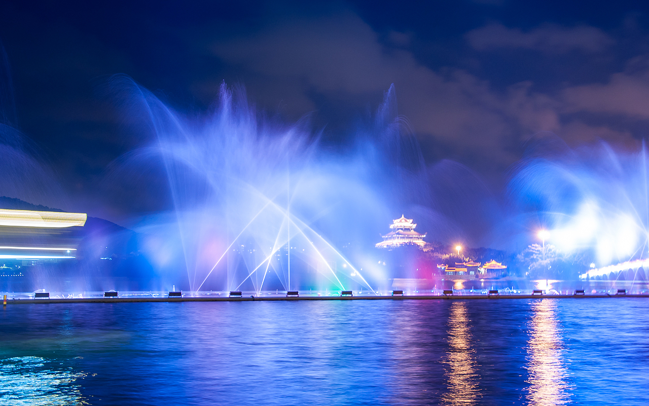 喷泉（图ZMzE5MDY2ODQ=） - 风光摄影 - 站酷设计师UU视觉设计原创素材 - 站酷ZCOOL