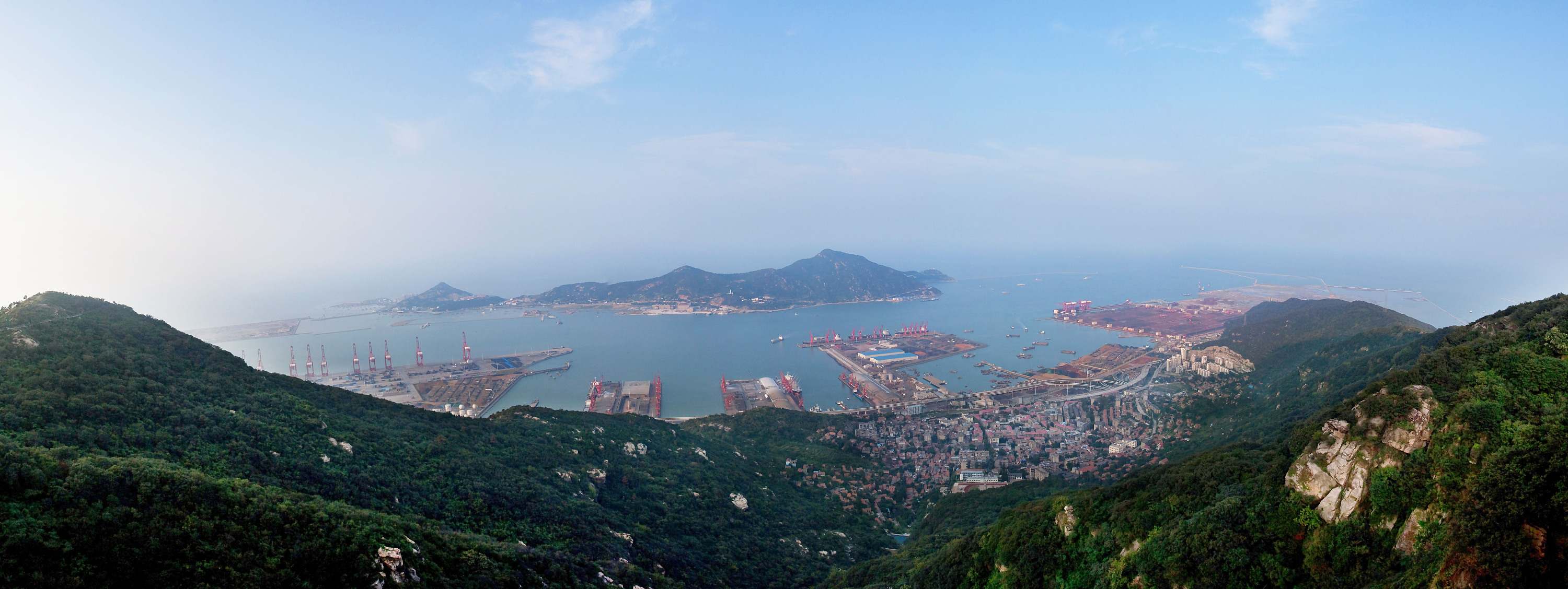 连云港港口开辟第5条国际滚装航线-中国港口网