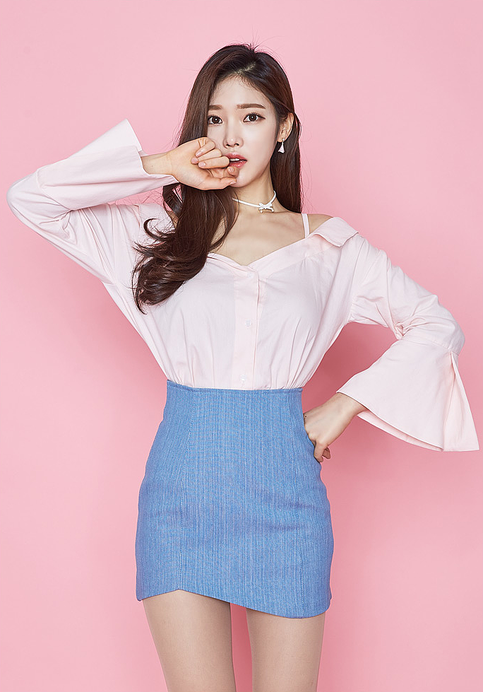 女模特（图ZOTUzOTE2NTY=） - 人像摄影 - 站酷设计师么么哒11二原创素材 - 站酷ZCOOL