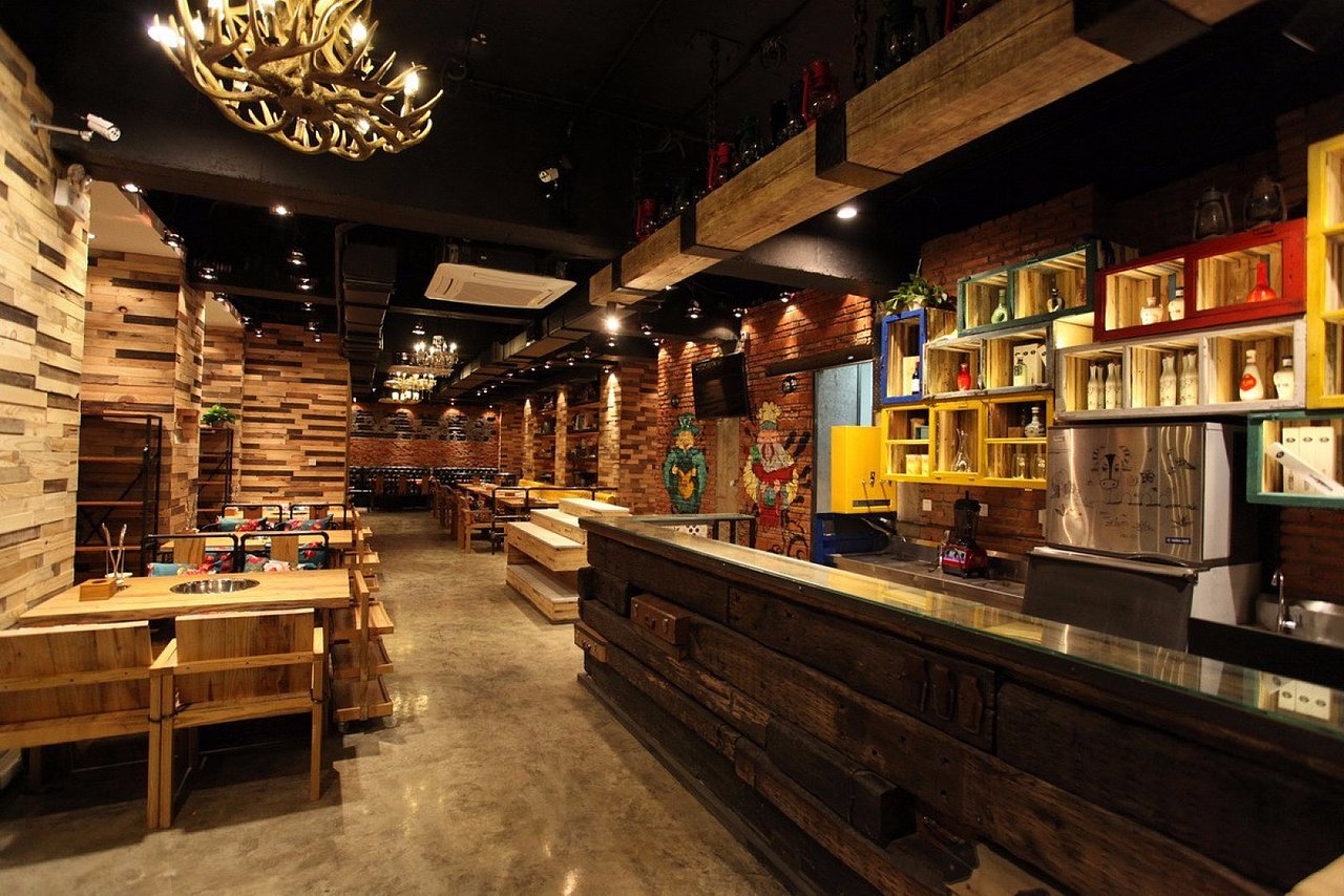 宁波蓉客牛杂火锅店设计装修效果图