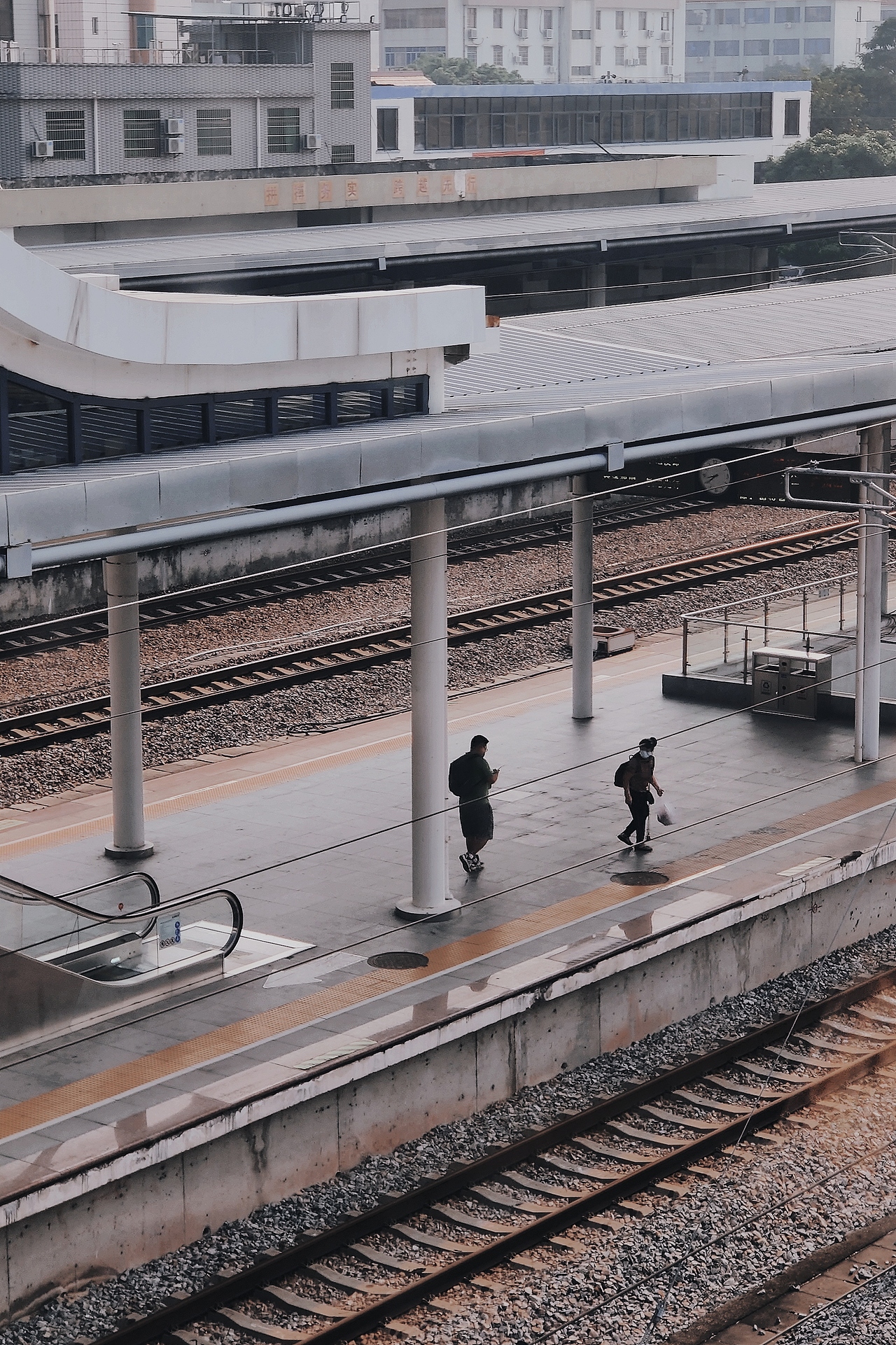 1加7TPro手机摄影（图ZMjI0MzkxOTA0） - 人文/纪实摄影 - 站酷设计师SIGN摄影DK原创素材 - 站酷ZCOOL