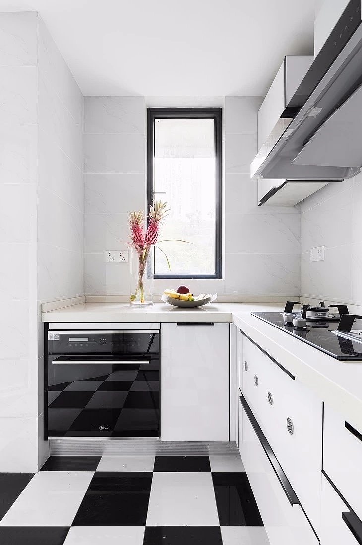 现代法式三居室装修设计,融入浪漫与优雅的生活