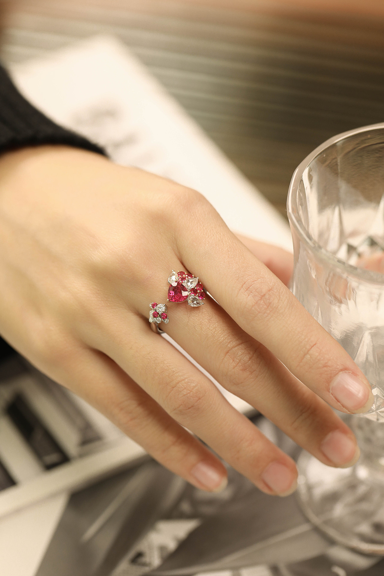 珠宝摄影——戒指（图ZMjQ0MzU1NTA0） - 产品摄影 - 站酷设计师ZYM645原创素材 - 站酷ZCOOL