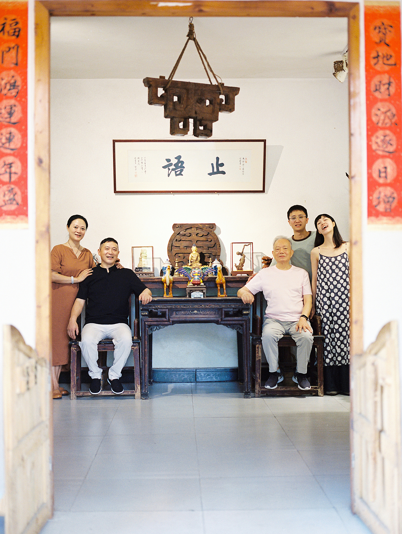 院子的夏天（图ZMzUwODY0MDA0） - 人像摄影 - 站酷设计师阿璞UP原创素材 - 站酷ZCOOL