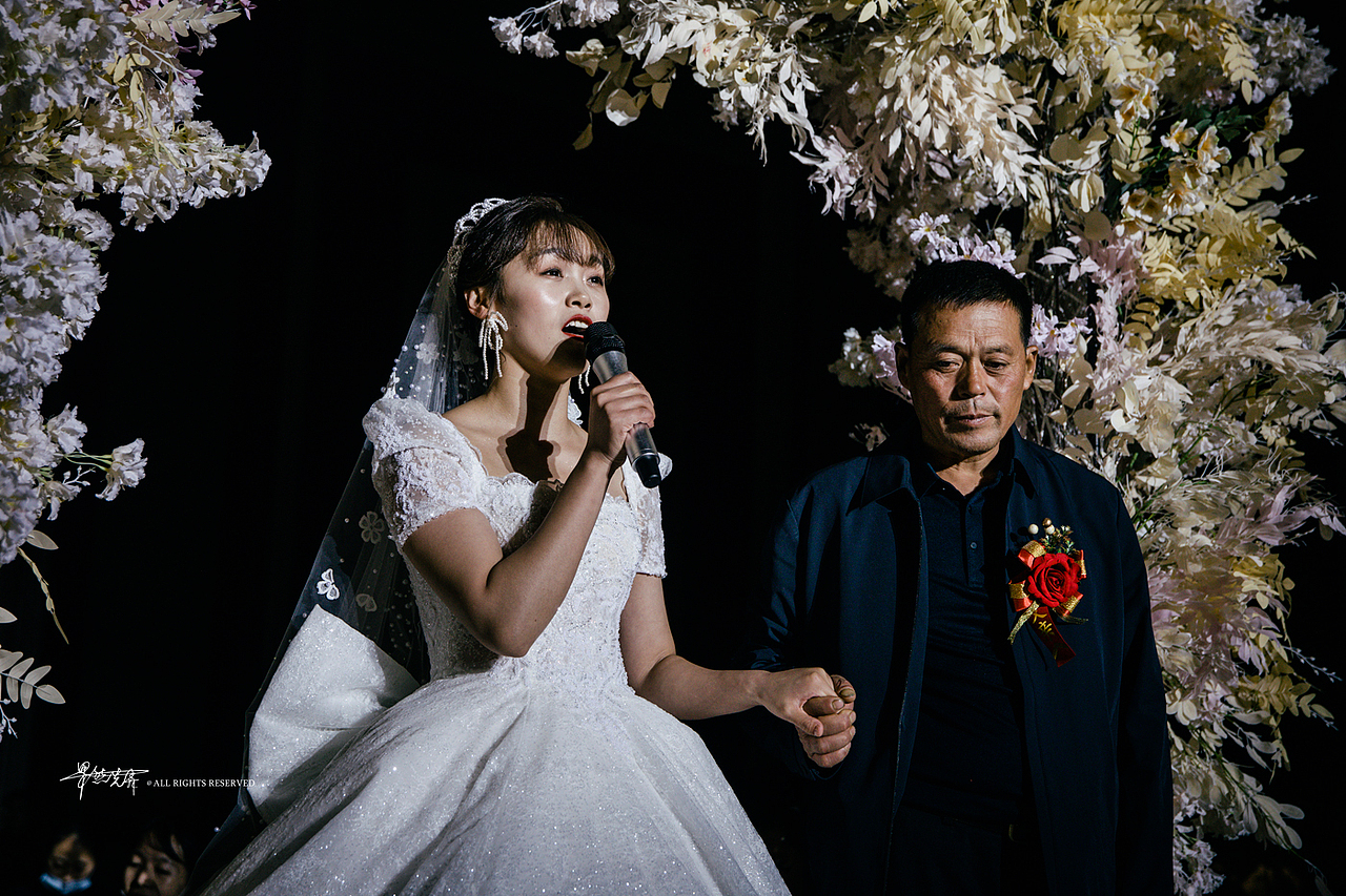 你要的爱（图ZMjI4OTc2MDEy） - 人像摄影 - 站酷设计师果然先森原创素材 - 站酷ZCOOL