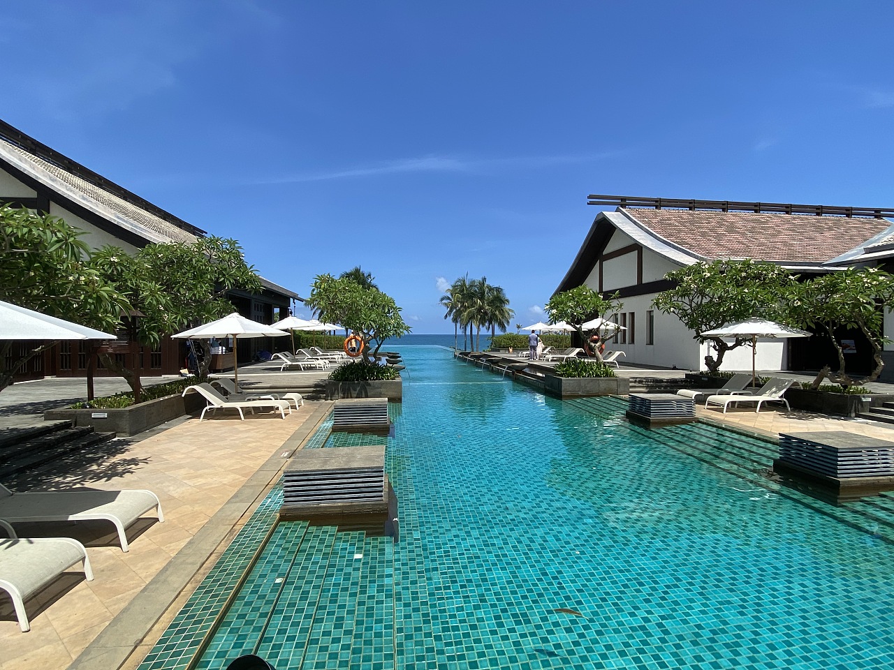 海南三亚美丽海景房