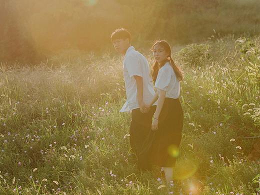 情侶寫真（個人主頁-ZNTM1MTIwMzY=） - 人像攝影 - 站酷設計師攝影方師傅Fonda原創(chuàng)素材 - 站酷ZCOOL