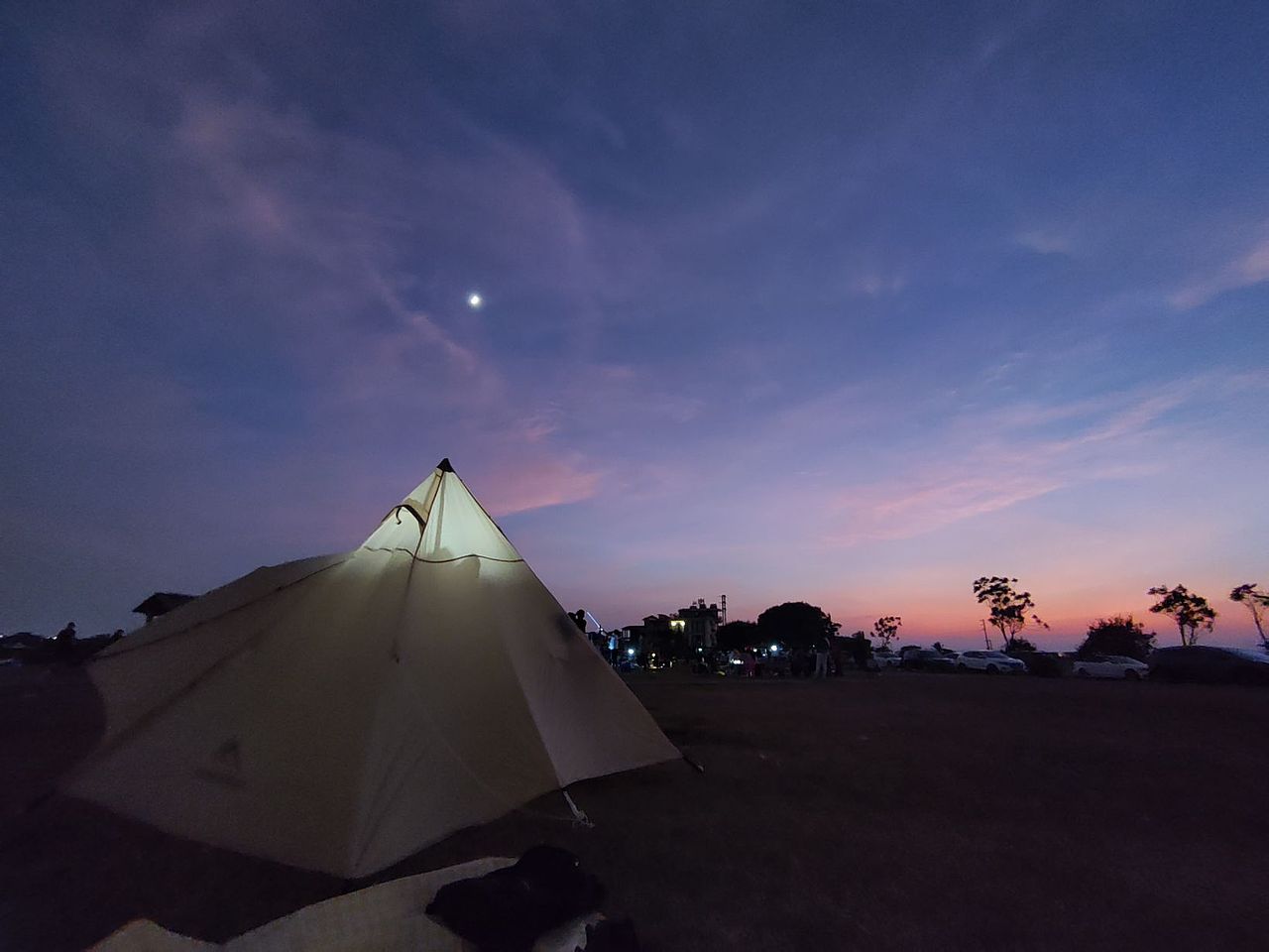 夕阳黄昏（图ZMzIwNzAyNzEy） - 人文/纪实摄影 - 站酷设计师爱吃棉花糖的乔巴原创素材 - 站酷ZCOOL