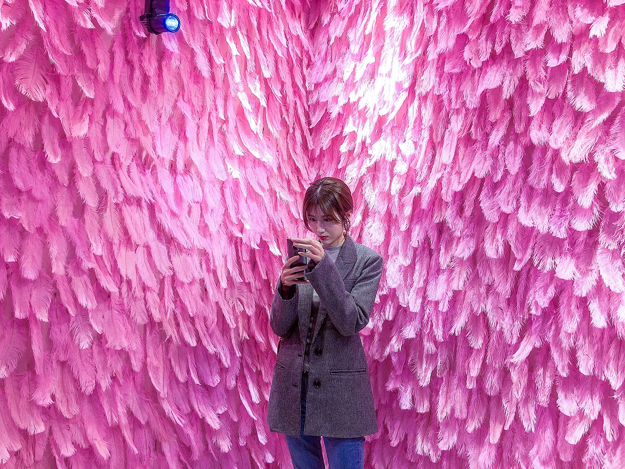 镜花宫、钻石隧道等创意活动暖场道具