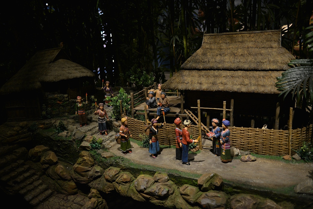 56个民族婚俗微雕2