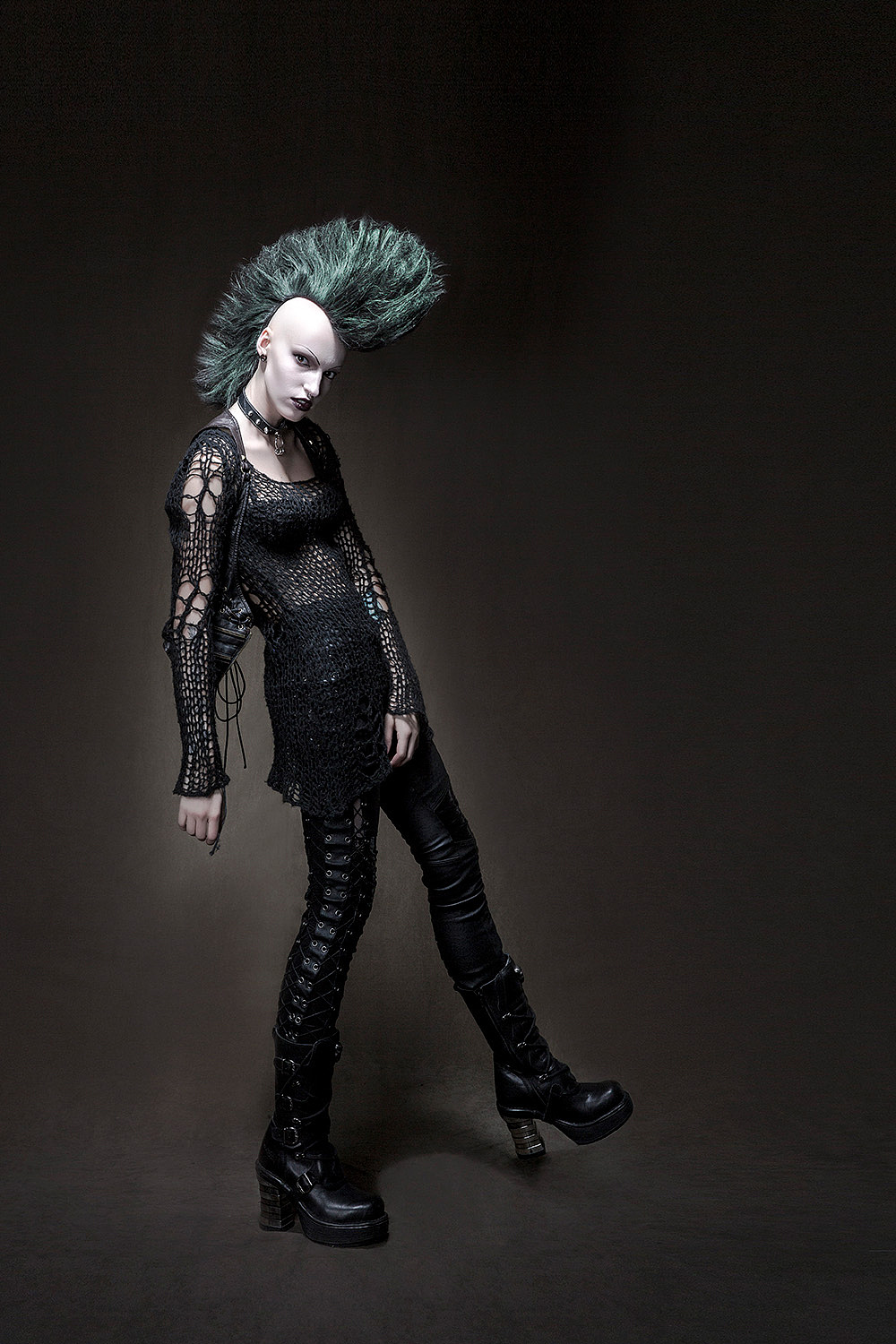 暗黑系朋克哥特人像风格服装拍摄_摄影师简象-站酷zcool