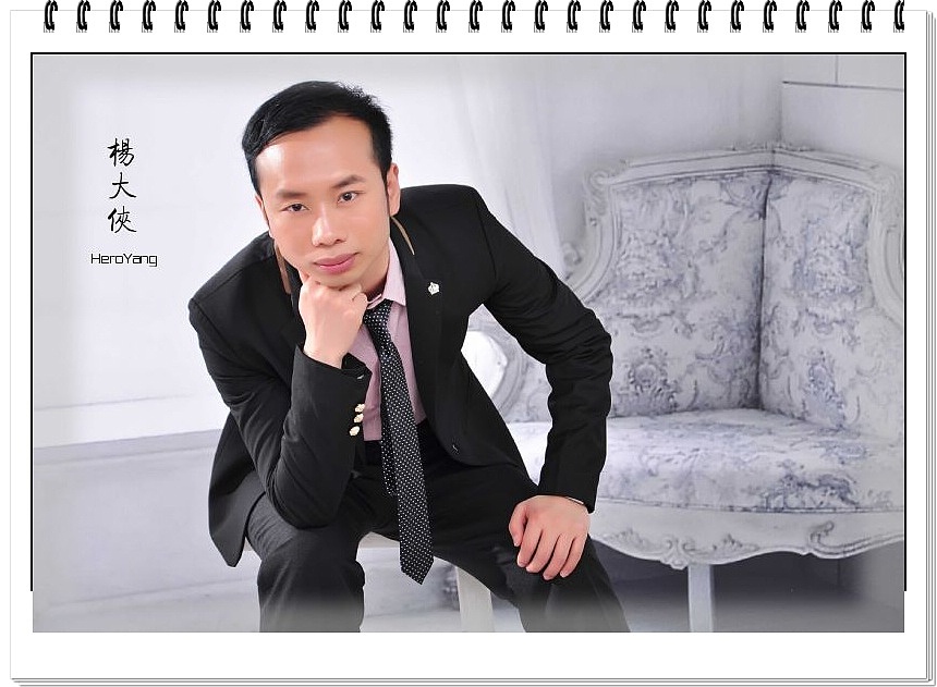 杨大侠(HeroYang)COS剧照:传奇还原英雄本色,为大侠平凡的岁月填上生命的厚度。