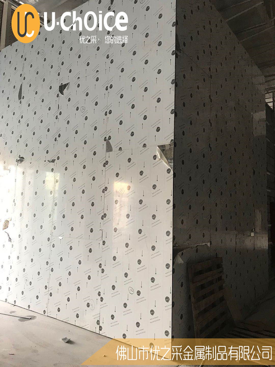 福建晋江体育馆室内墙体装饰用不锈钢镜面蜂窝板