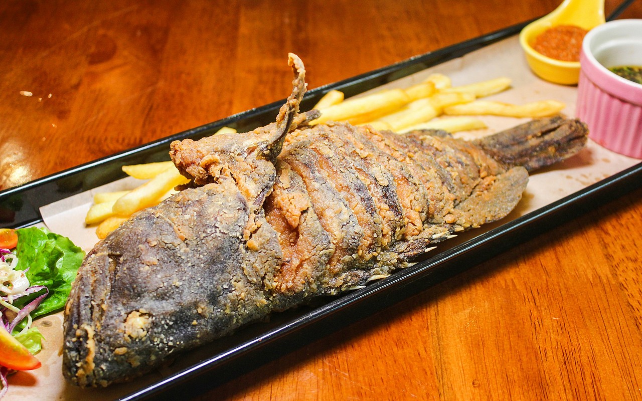 炸鱼拍摄炸鱼摄影北海产品拍摄冯宜辉jichanvon