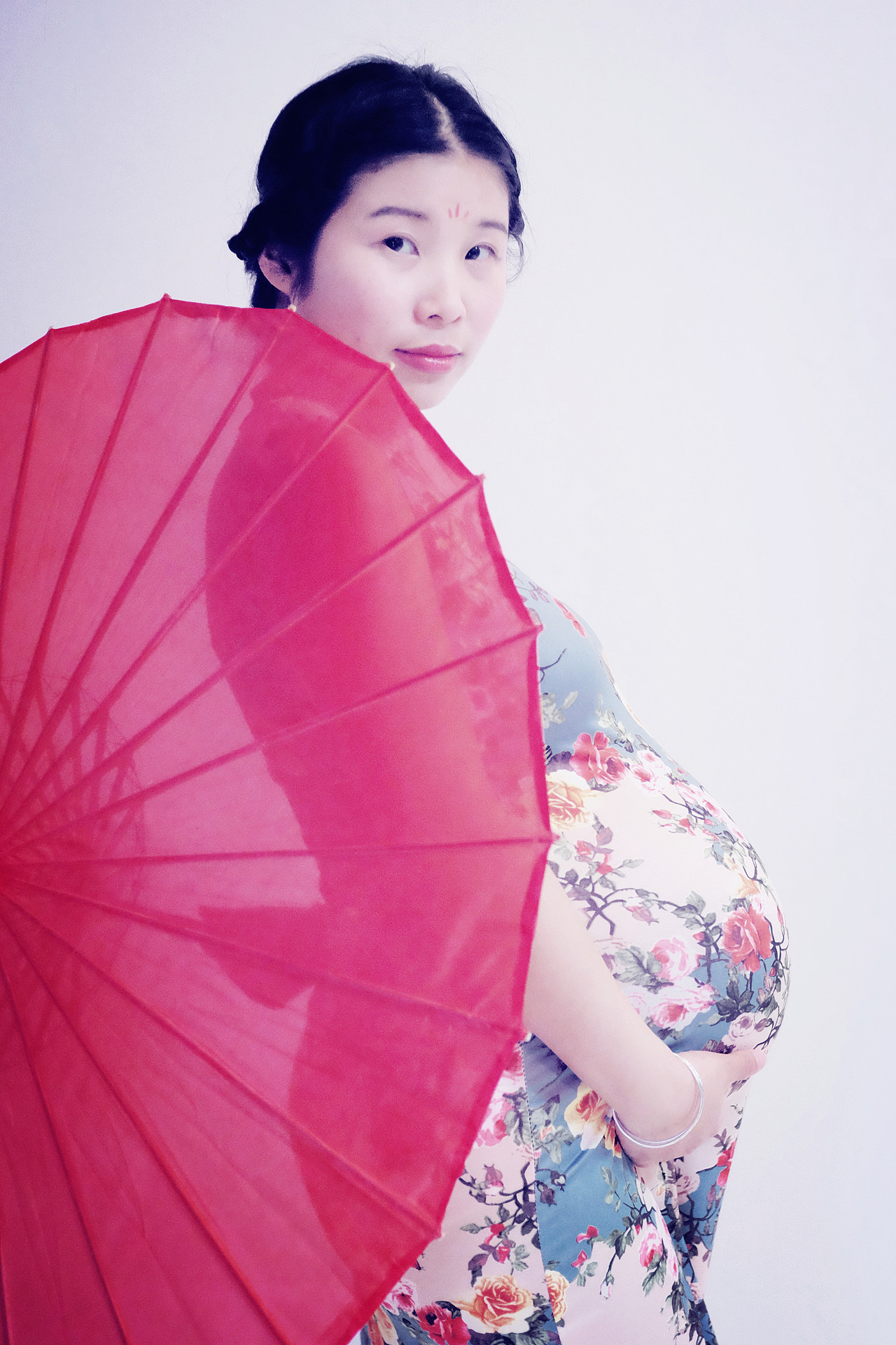 小伙伴一起倒腾的孕妇照臭美中