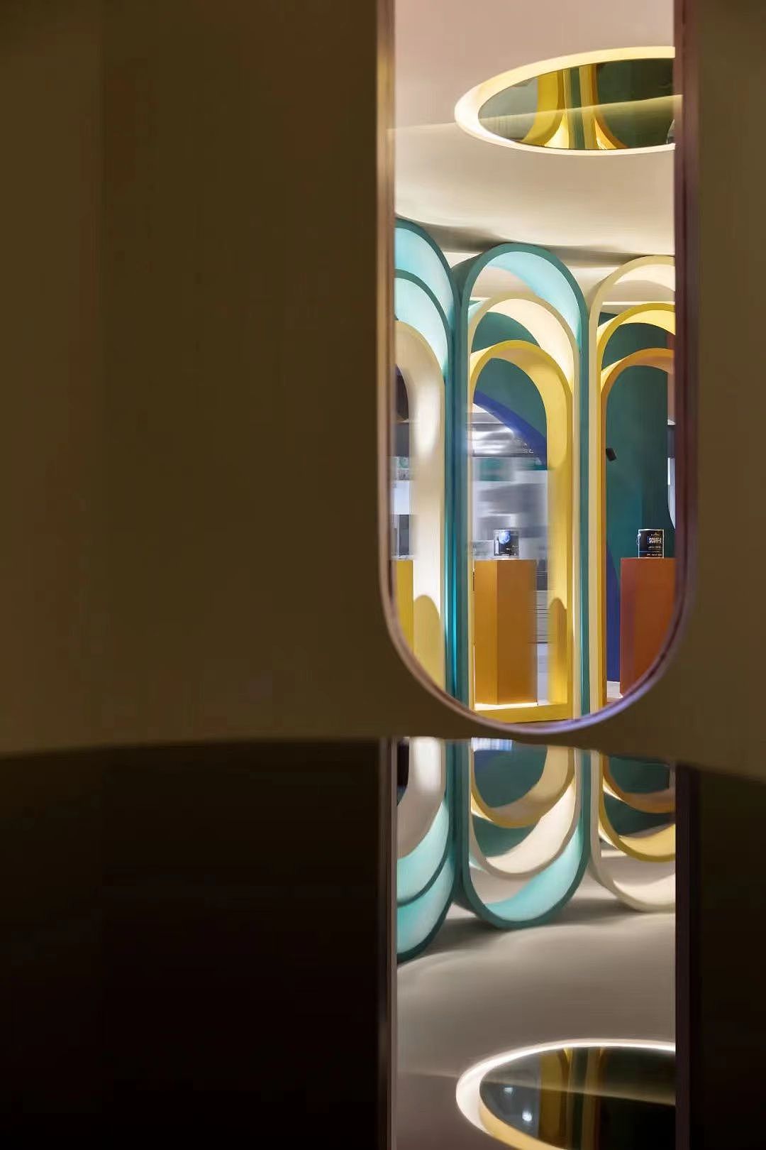 色彩在结构上的运用|本杰明色彩角斗场