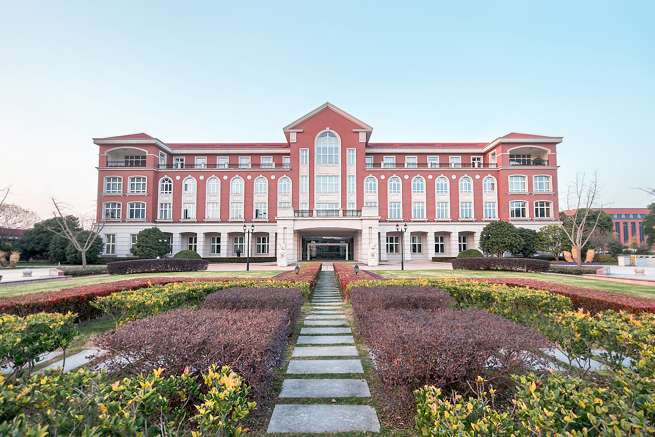 上海交大行政楼摄影