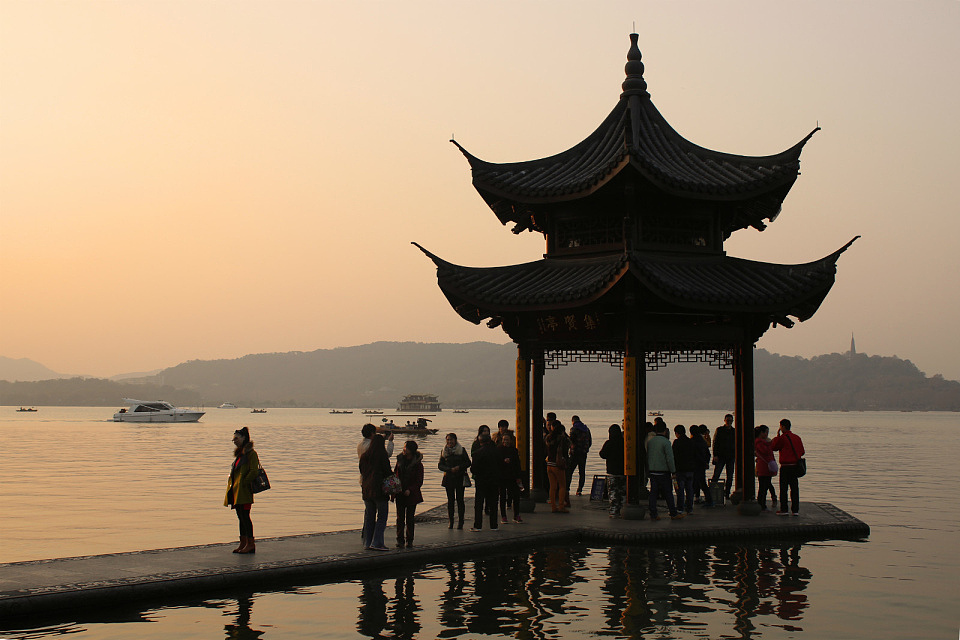 浙江杭州-西子夕照（图ZMjQwMDQwMzY=） - 风光摄影 - 站酷设计师Aries丶垚原创素材 - 站酷ZCOOL