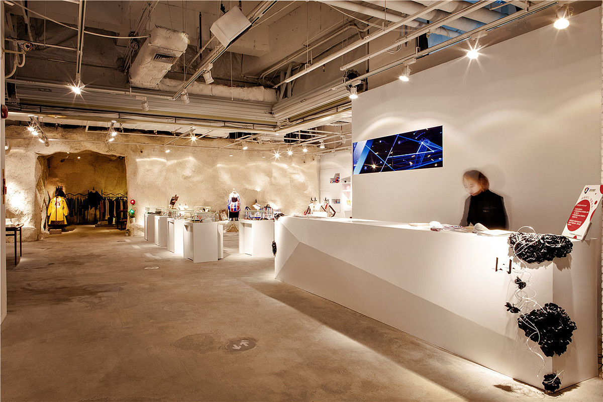 一尚门设计师品牌集合店