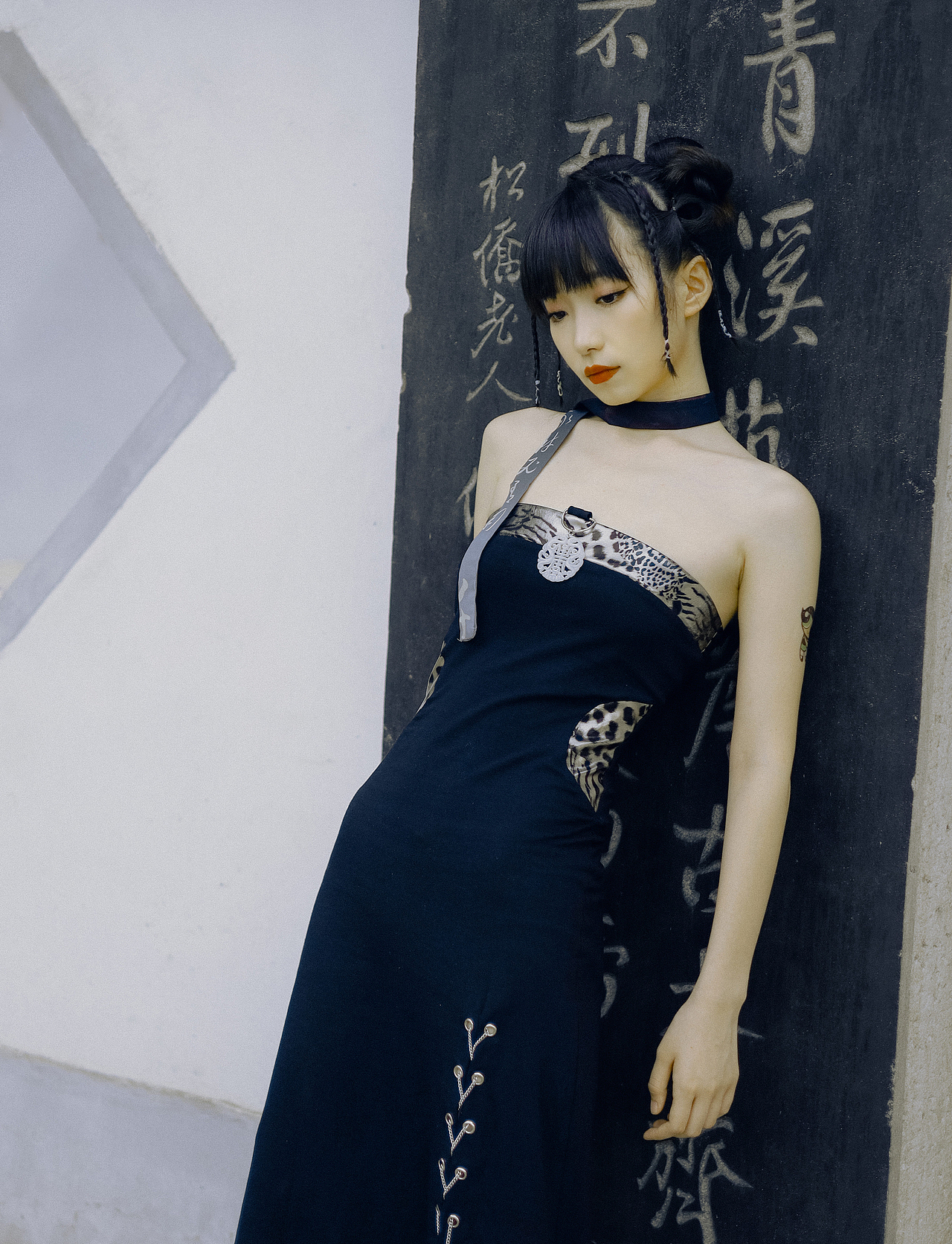 新中式（图ZMzA3MjEzMDg0） - 人像摄影 - 站酷设计师爱吃梨一原创素材 - 站酷ZCOOL