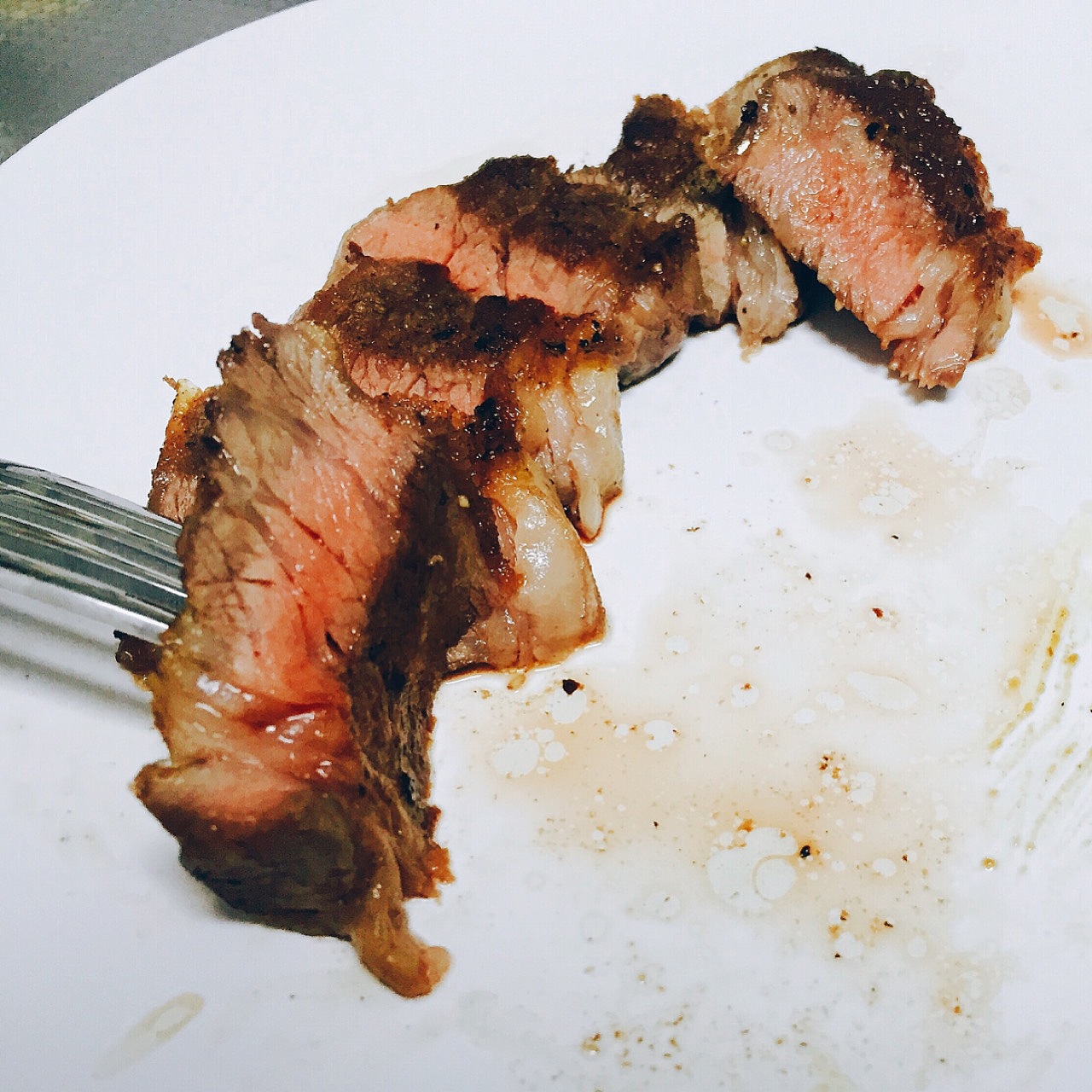 牛排（图ZNjAzMDcwNzY=） - 产品摄影 - 站酷设计师翌晨福禄寿喜原创素材 - 站酷ZCOOL