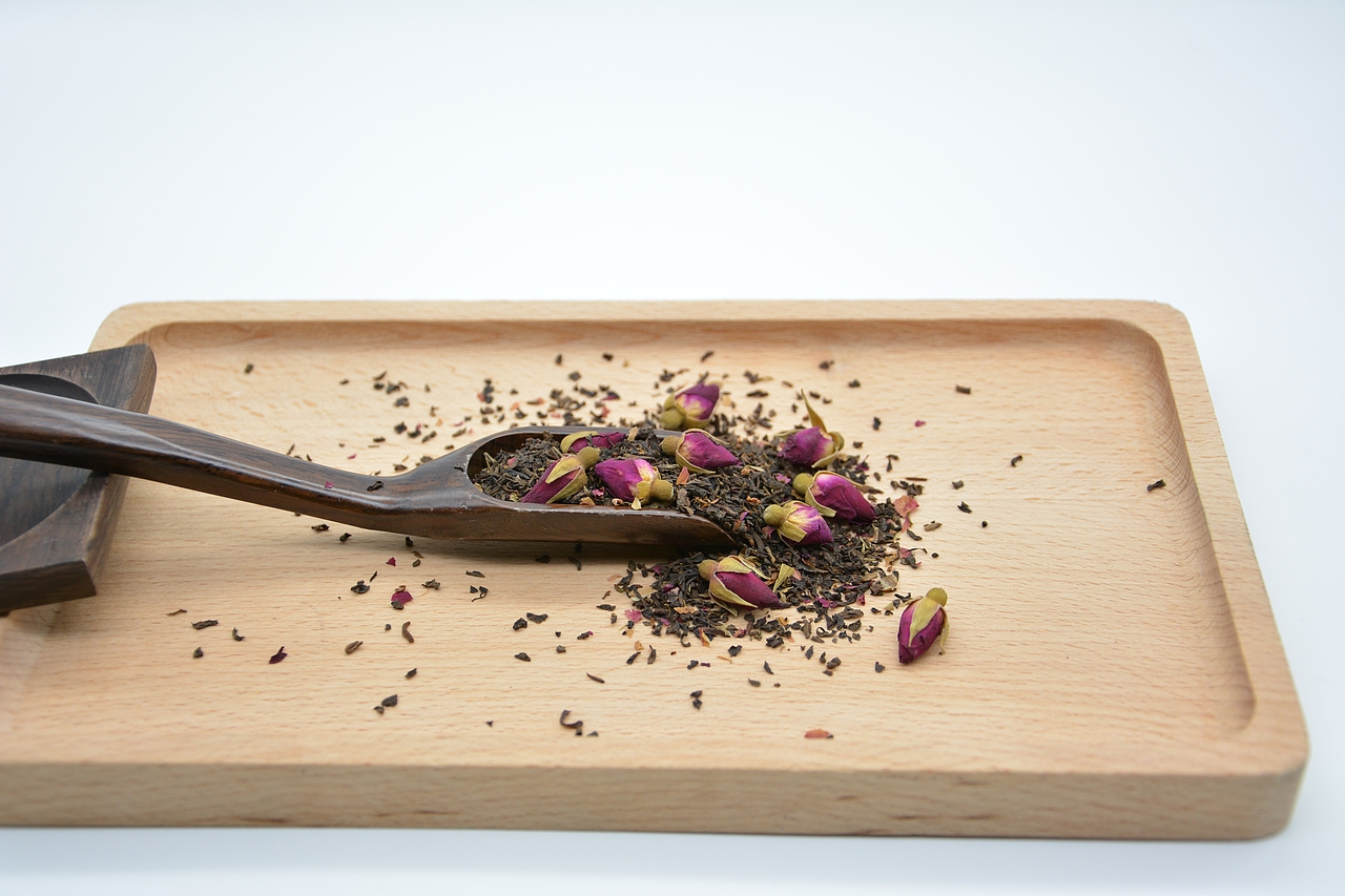 轻奢花茶-高原蜂蜜-产品摄影图