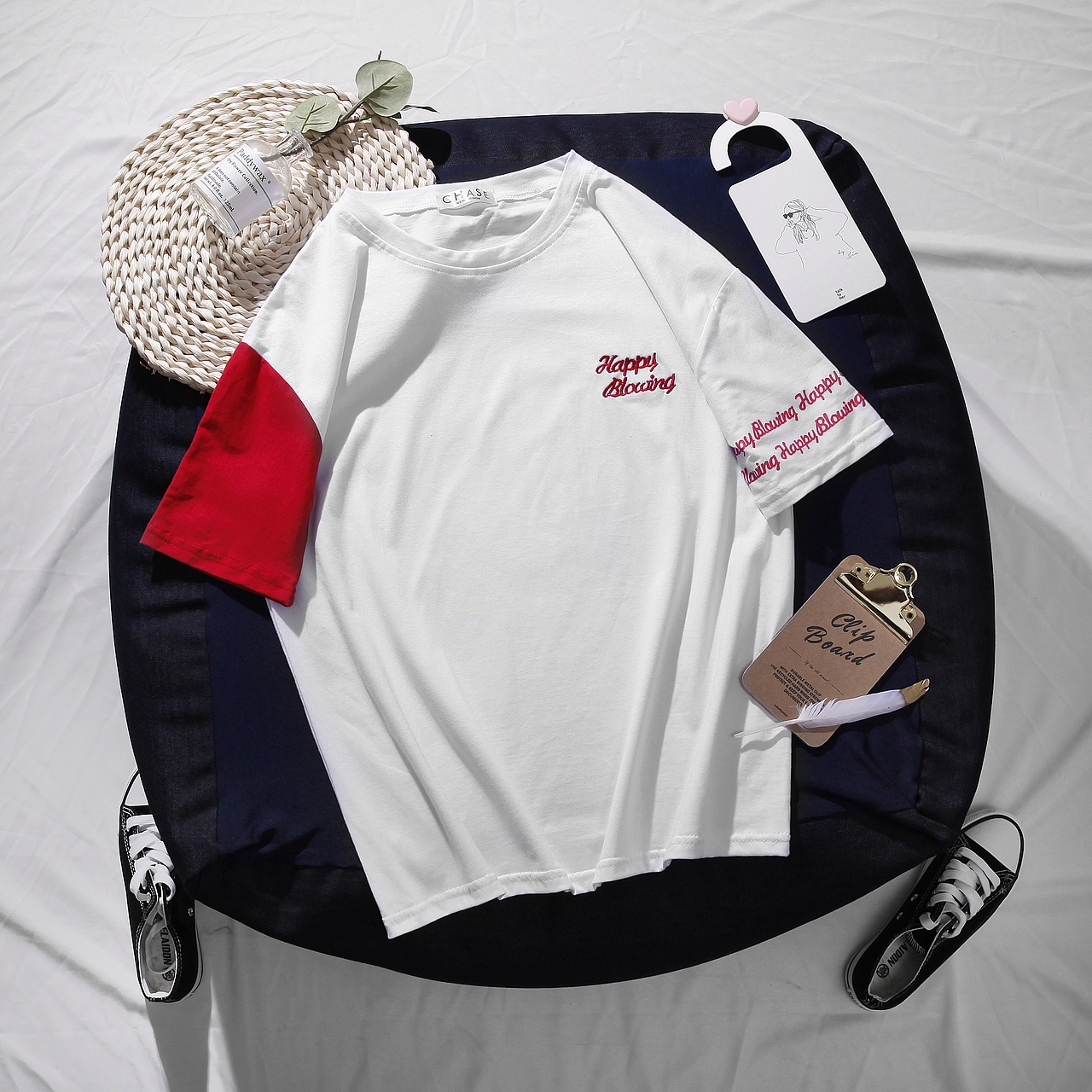 女装平铺（图ZMTU2MDY1MzQ0） - 产品摄影 - 站酷设计师One小原创素材 - 站酷ZCOOL