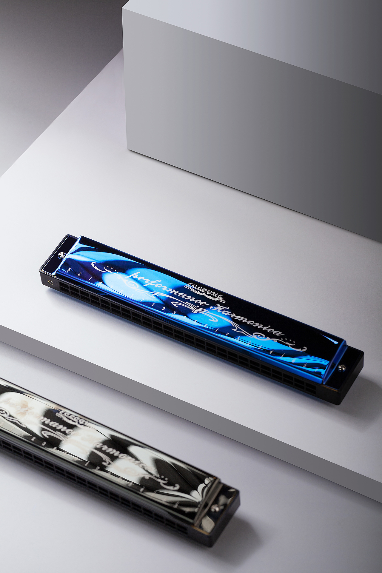 口琴（图ZMjEwMjczMzU2） - 产品摄影 - 站酷设计师小白摄猎原创素材 - 站酷ZCOOL