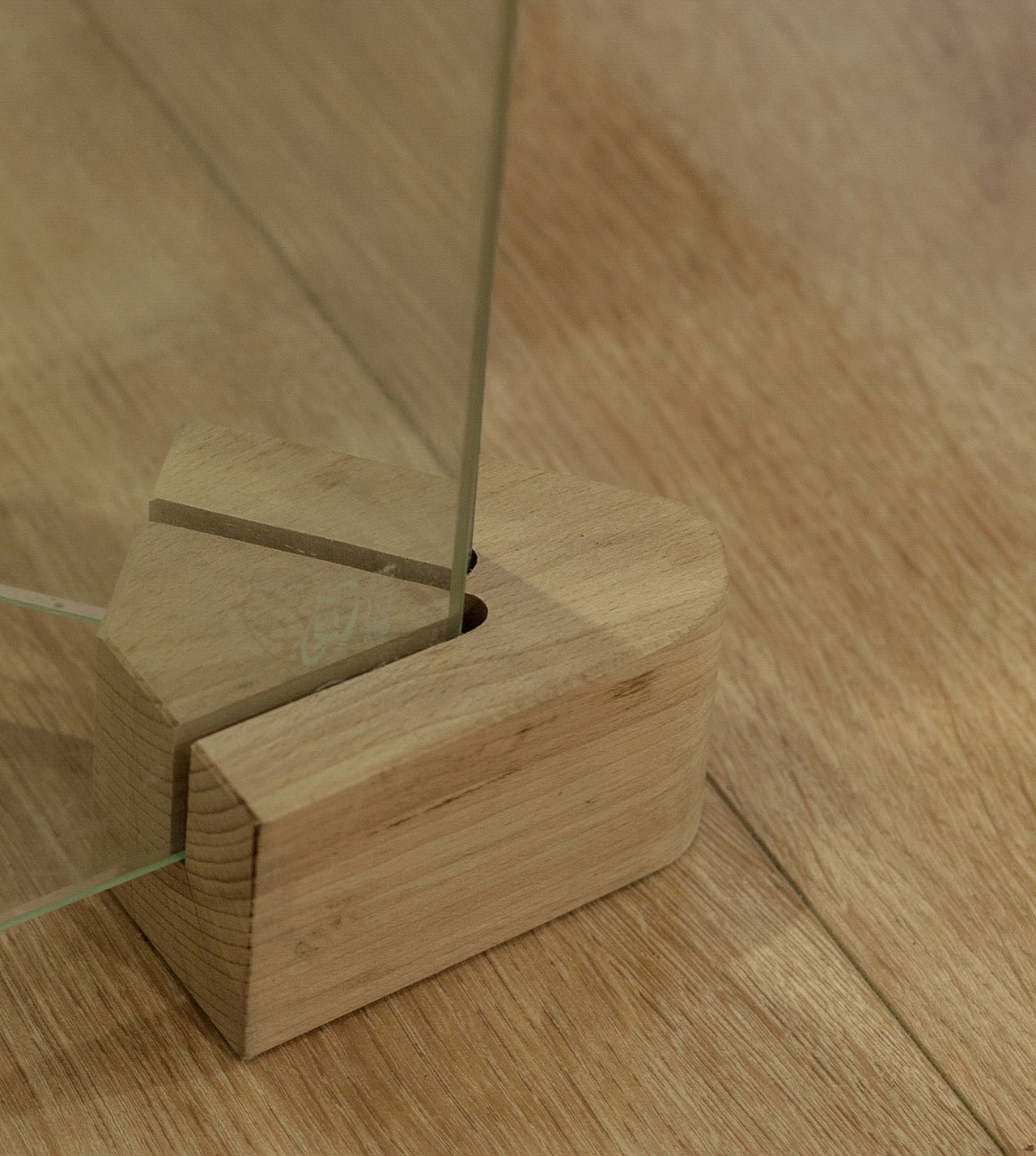 知造设计 I 册页桌(The Album Table)（图ZMjM5MzIxODIw） - 生活用品 - 站酷设计师知造设计研究室原创素材 - 站酷ZCOOL