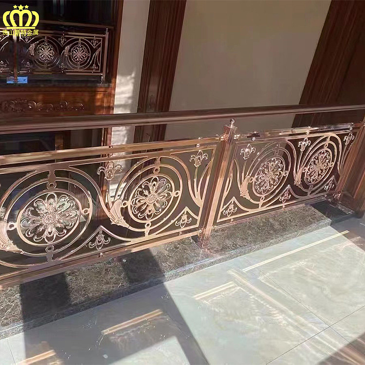 别墅铜楼梯镜面K金色护栏实拍安装图片（图ZMzI1NDMzNzg4） - 其他工业/产品 - 站酷设计师Z43926661原创素材 - 站酷ZCOOL