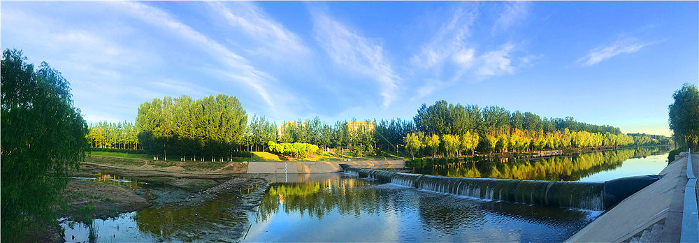 刘勇良手机纪事摄影:这里风光无限