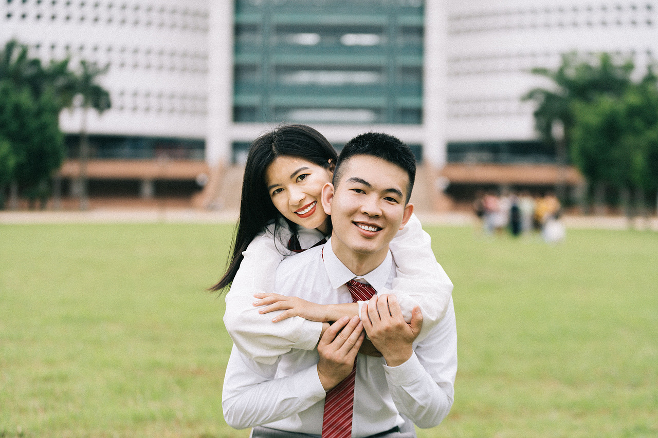 畢業快樂（图ZMjE0OTcxMzQ0） - 人像摄影 - 站酷设计师Luteskai原创素材 - 站酷ZCOOL