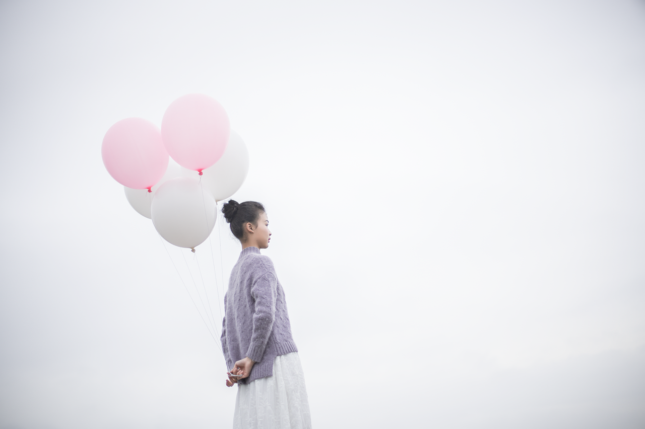 来自春天的情书」人像写真（图ZNzU3NjMyMTY=） - 人像摄影 - 站酷设计师章小导摄师原创素材 - 站酷ZCOOL
