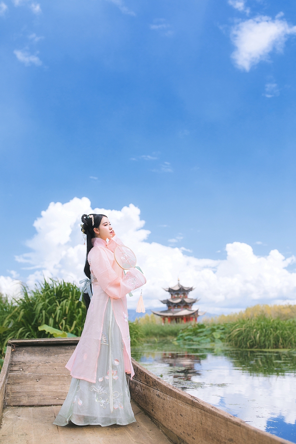 红藕香残玉簟秋