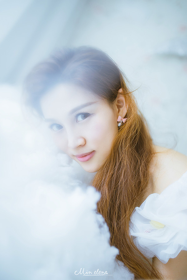 在云端（图ZNTIzMTIxMDQ=） - 人像摄影 - 站酷设计师敏elena原创素材 - 站酷ZCOOL