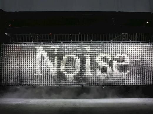 多媒体互动装置---云瀑布