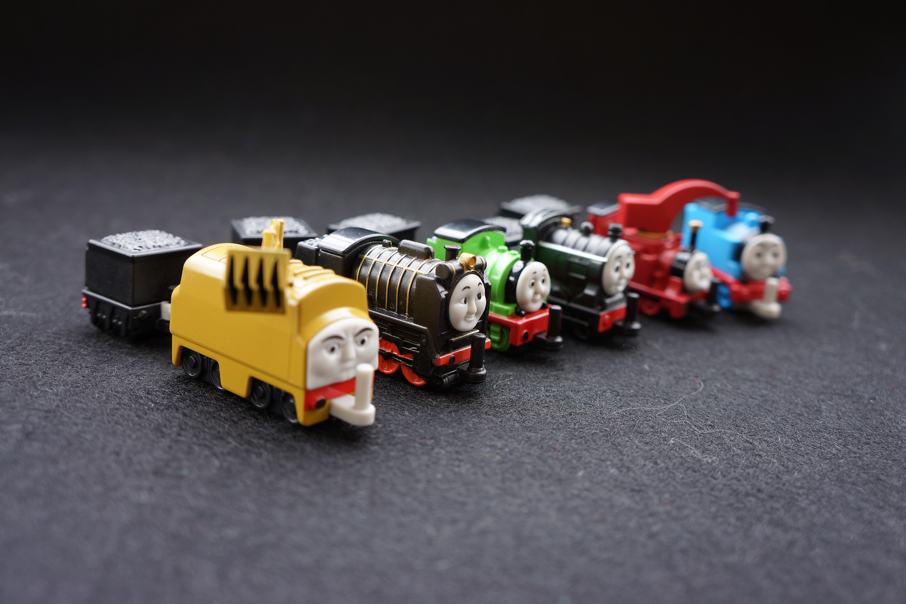 托马斯小火车和查理的采石场轨道玩具-玩具萌萌哒-玩具萌萌哒-哔哩哔哩视频