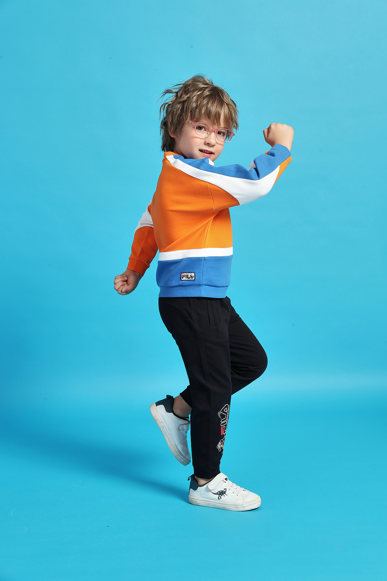 FILA（斐乐）儿童眼镜拍摄🎬（图ZMzA0MjMzODIw） - 人像摄影 - 站酷设计师呓境文化传媒原创素材 - 站酷ZCOOL