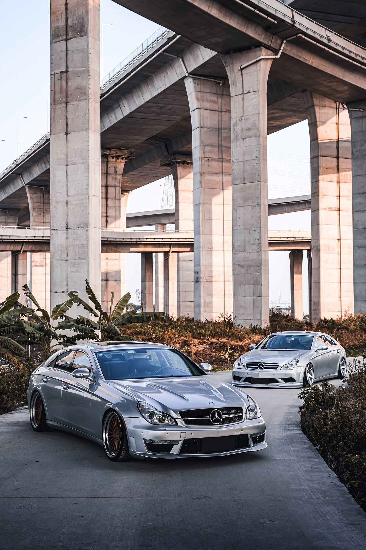 奔驰-CLS【汽车摄影】（图ZMjkwMzg2NzY4） - 产品摄影 - 站酷设计师Carson_小立原创素材 - 站酷ZCOOL