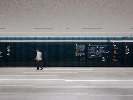 庆应义塾大学医院一号楼导视系统设计