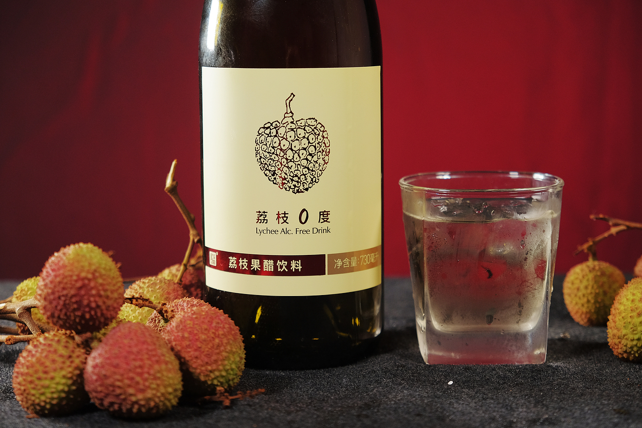 荔枝果酒/醋图片及视频拍摄（图ZMjA4NDgyNTc2） - 产品摄影 - 站酷设计师AlanLeung原创素材 - 站酷ZCOOL