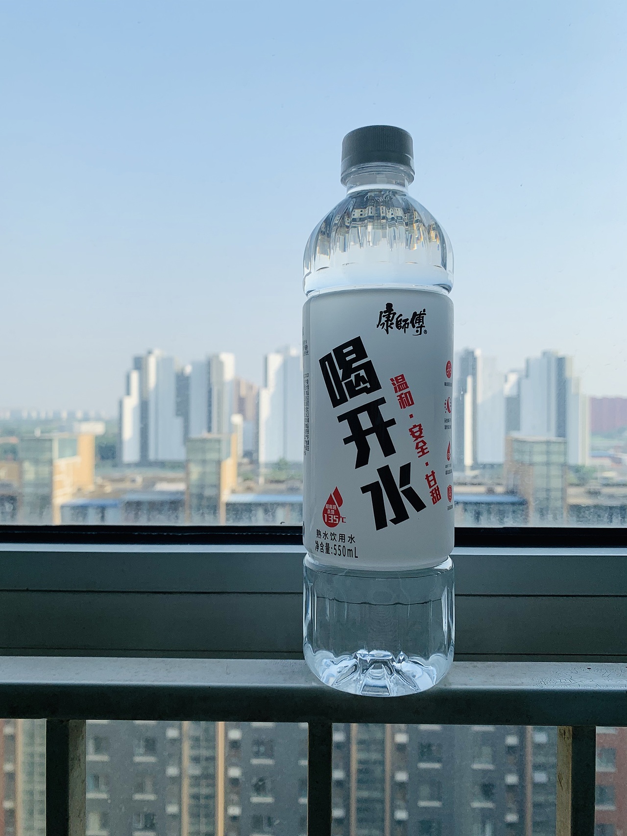 熟水产品实拍康师傅喝开水高清图纯属练手