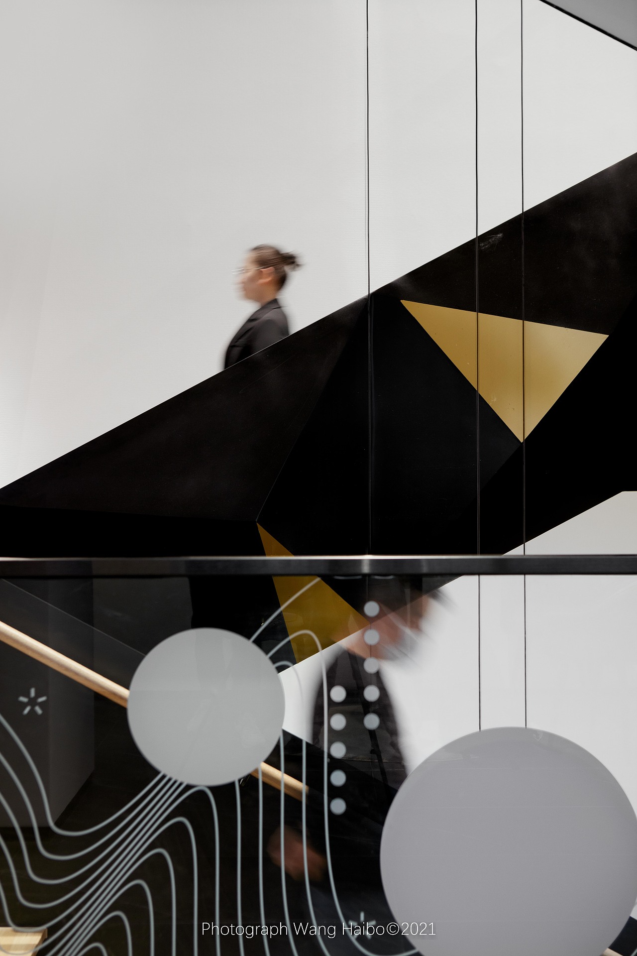 商业空间摄影案例——武汉·新华书店（图ZMjU3NDEwNDY4） - 环境/建筑摄影 - 站酷设计师空间摄影师汪海波原创素材 - 站酷ZCOOL