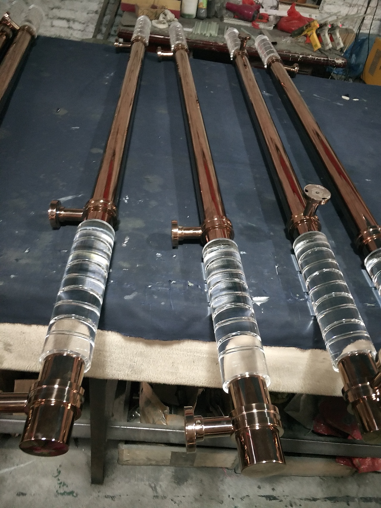 恒大专用亚克力水晶不锈钢灰镜钢/玫瑰金水晶拉手设计