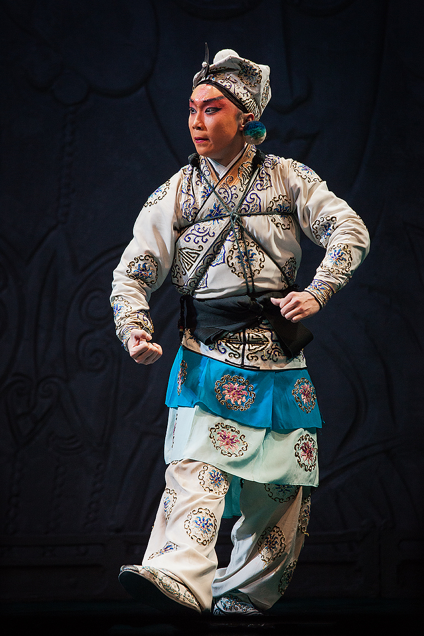 古往今来虽如是，浓妆淡抹总相宜（图ZODYxNDc4MjQ=） - 人像摄影 - 站酷设计师方托马斯原创素材 - 站酷ZCOOL