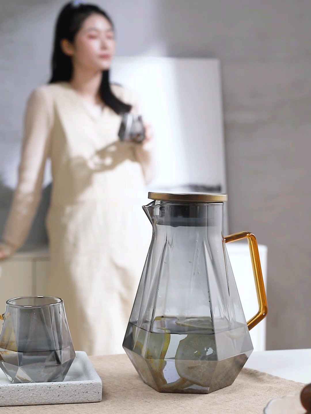 产品视频-玻璃冷水壶