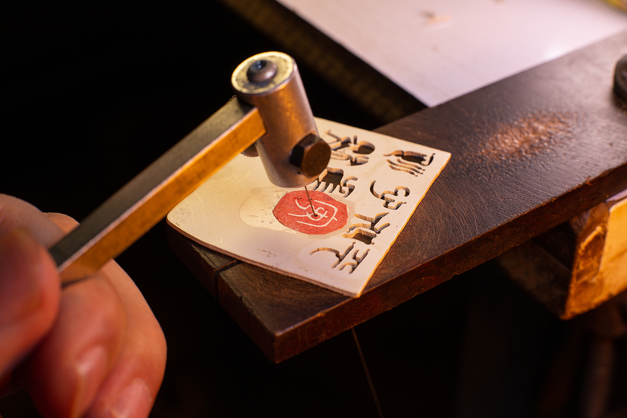 小叶紫檀嵌银，婷，小篆（图ZMjc0MTY1MzIw） - 其他手工艺 - 站酷设计师易水癫原创素材 - 站酷ZCOOL