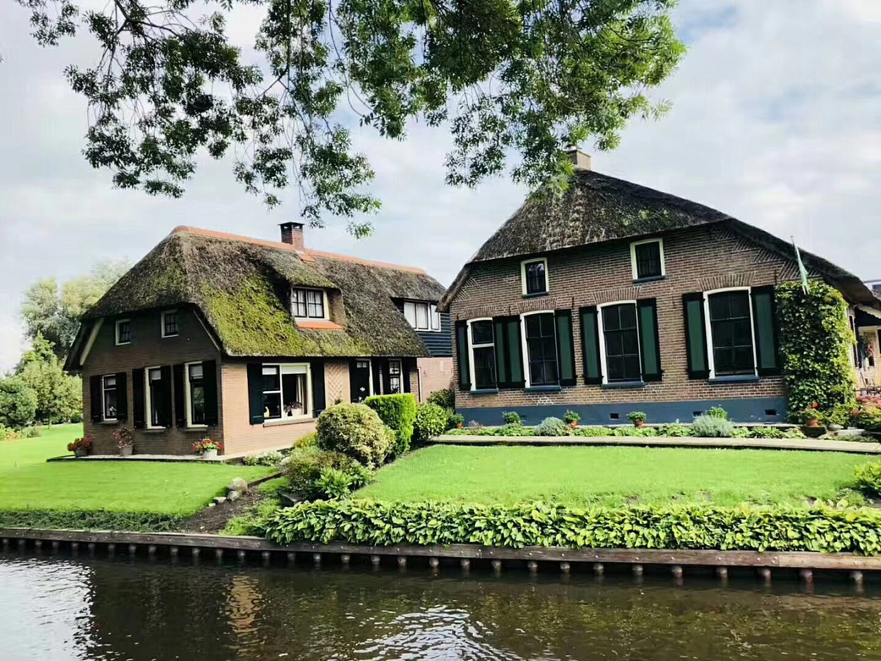 羊角村的花园房子|摄影|风光摄影|行走的世界_原创作品-站酷(zcool)